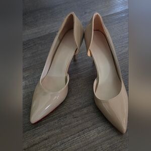 Chic Nude Patent Leather Heels